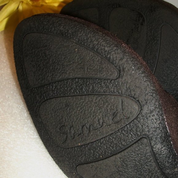 SAMUEL 9M Genuine Brown Suede Slouchy Booties NEW 2 5/8" Heel Zip Up - Picture 10 of 13